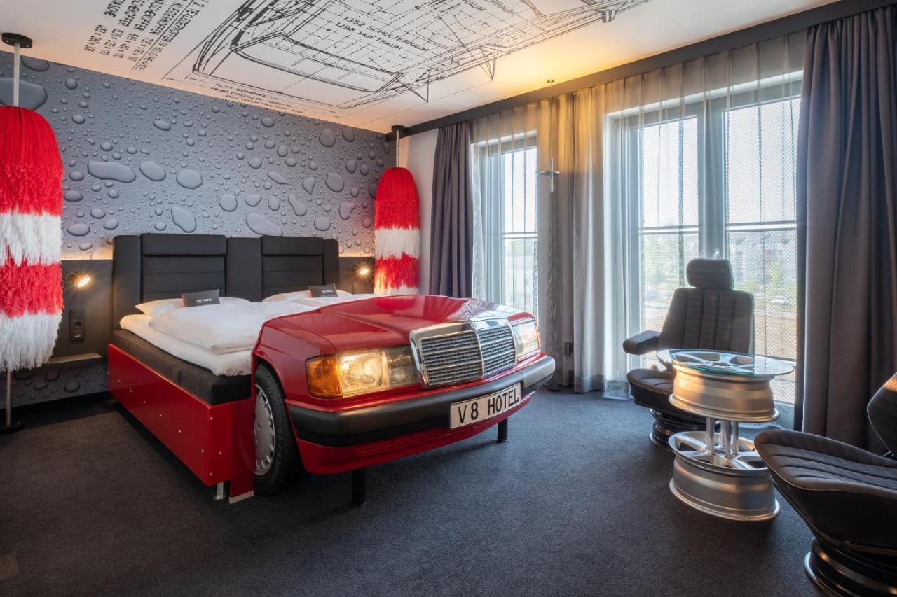 V8 Hotel Koeln At Motorworld Exterior photo