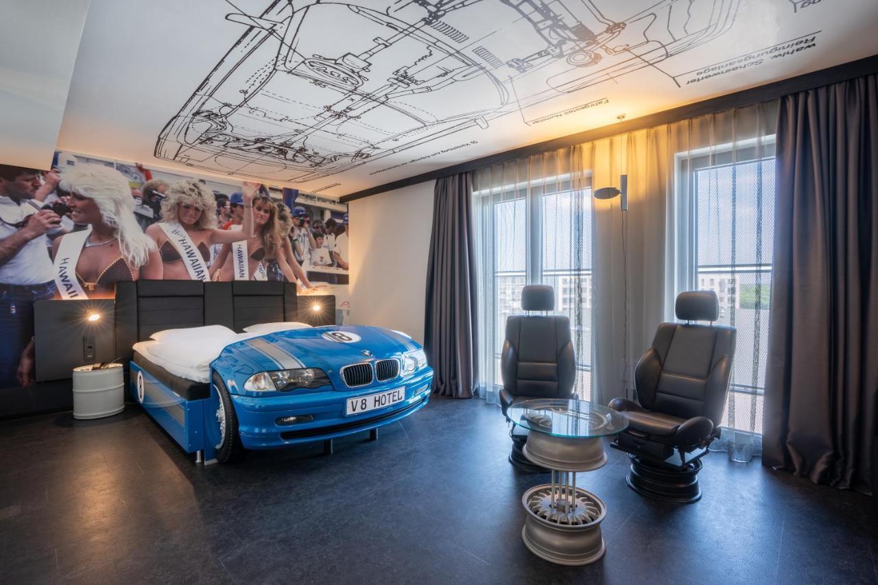 V8 Hotel Koeln At Motorworld Exterior photo