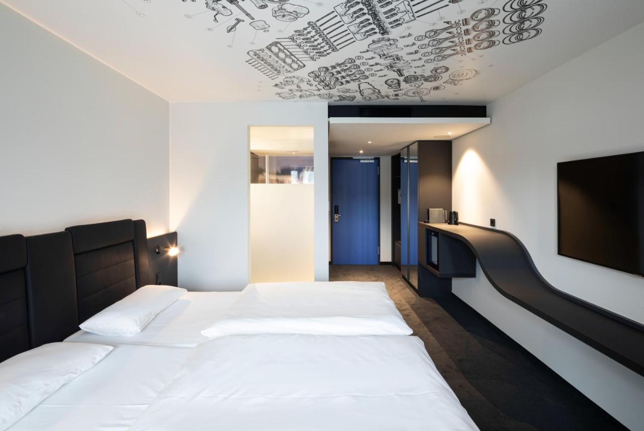 V8 Hotel Koeln At Motorworld Exterior photo