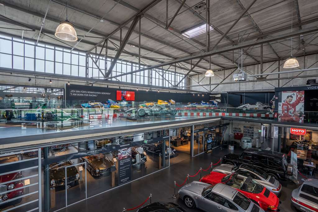 V8 Hotel Koeln At Motorworld Interior photo